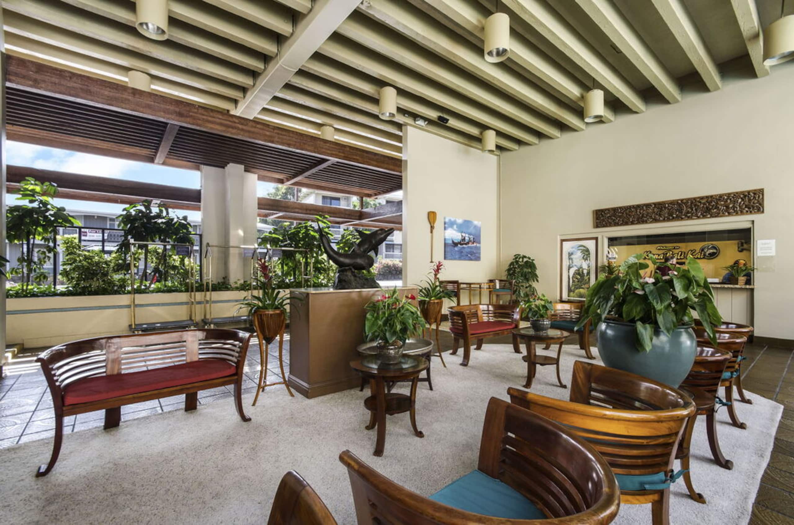 Condo in Kailua-Kona · ★4.73 · 3 bedrooms · 4 beds · 2 baths - Image 34