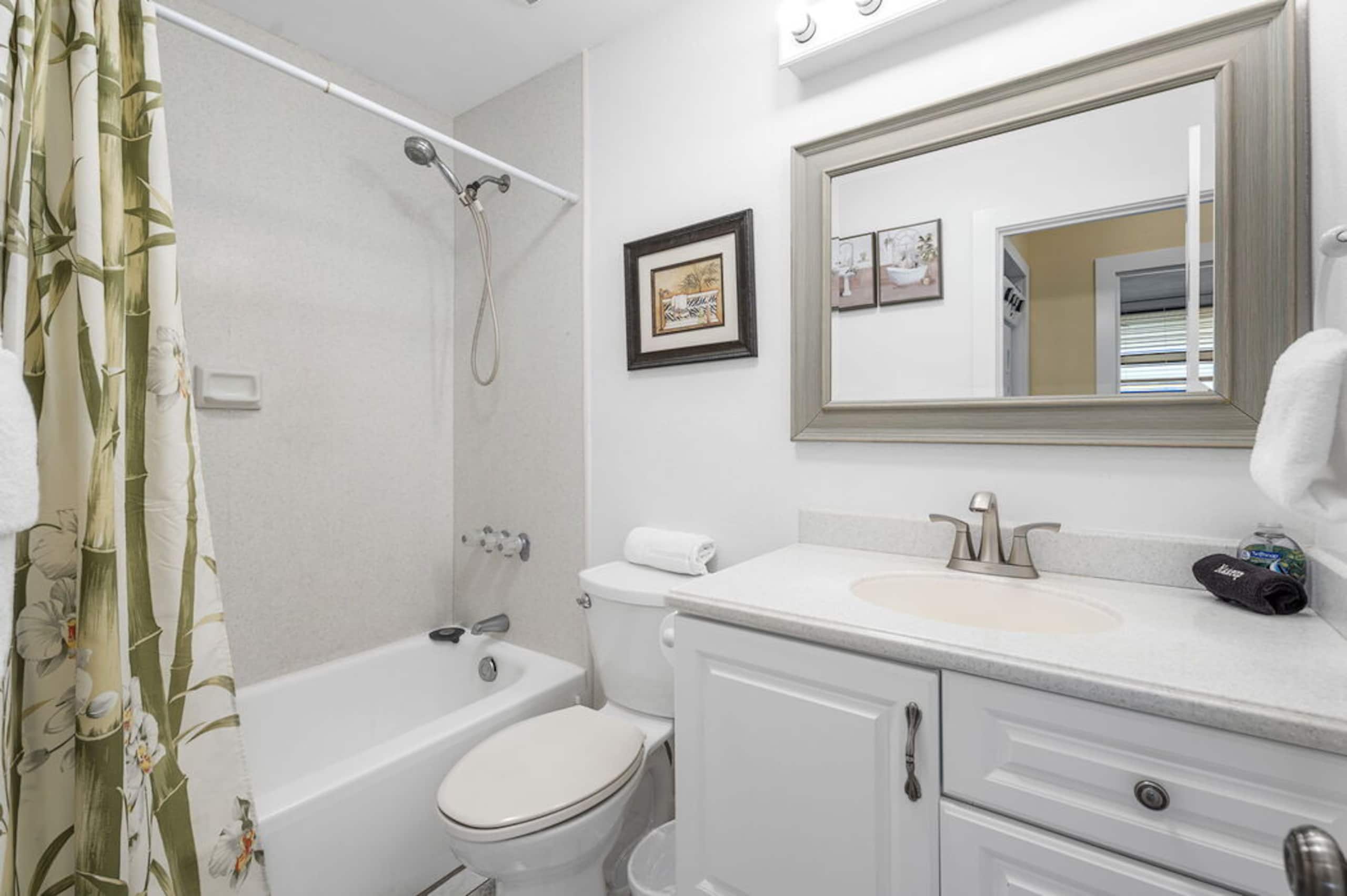 Condo in Kailua-Kona · ★4.73 · 3 bedrooms · 4 beds · 2 baths - Image 17