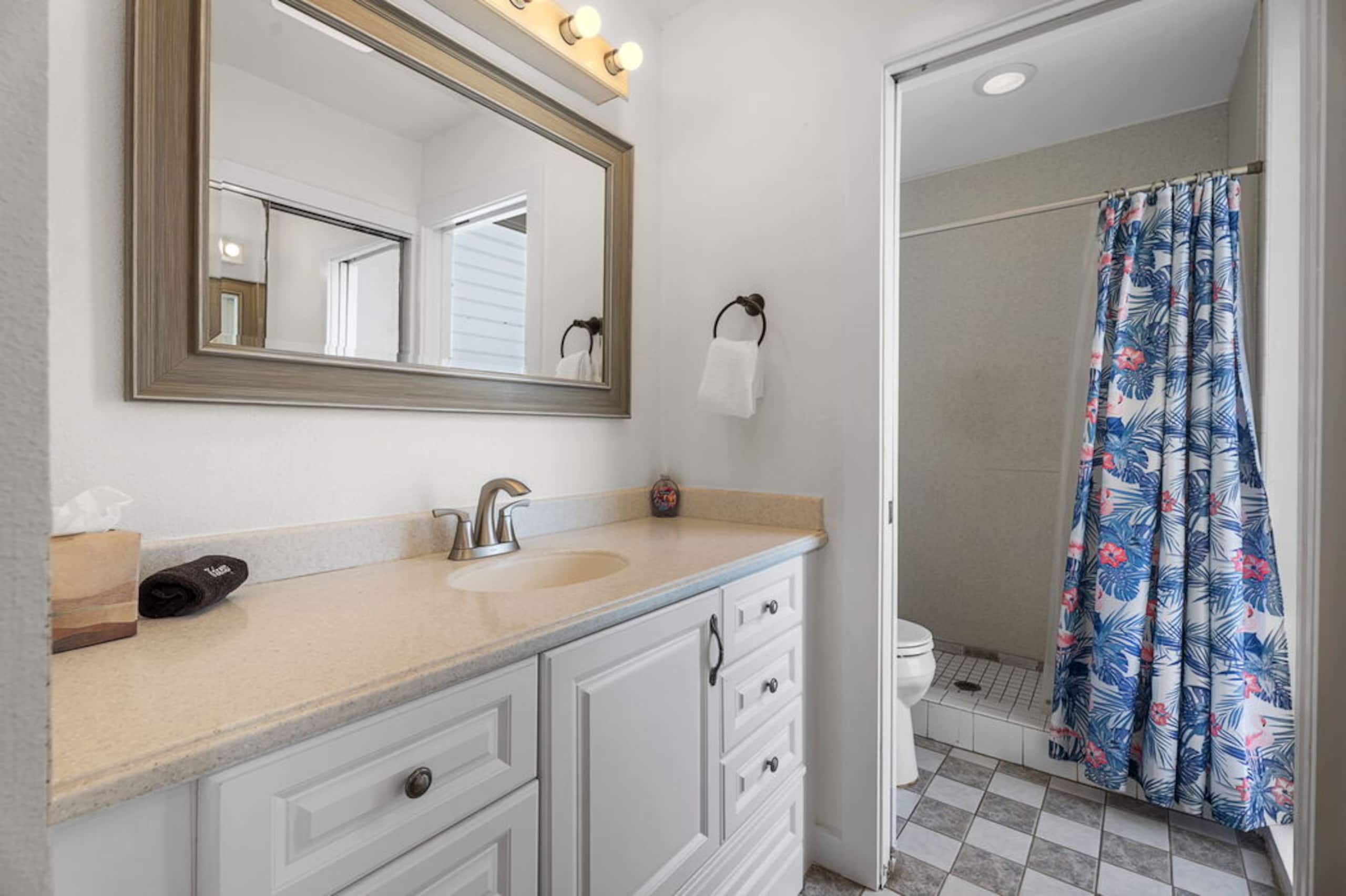Condo in Kailua-Kona · ★4.73 · 3 bedrooms · 4 beds · 2 baths - Image 15