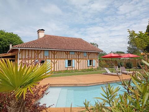 230 m2 house near Lake Léon and the ocean