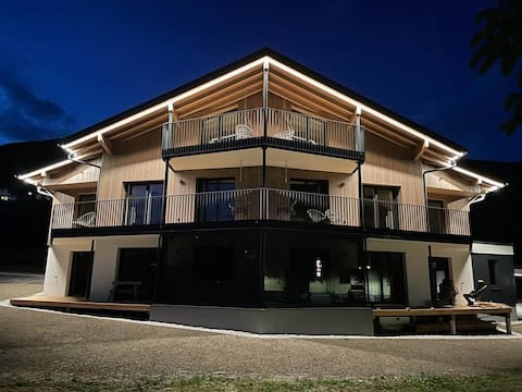 Bergzeit Apartments near ski slope