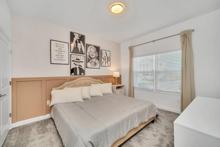 3007 Penelope Loop, Storey Lake_20.jpg
