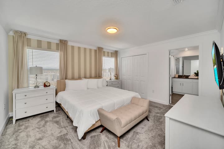 3007 Penelope Loop, Storey Lake_23.jpg