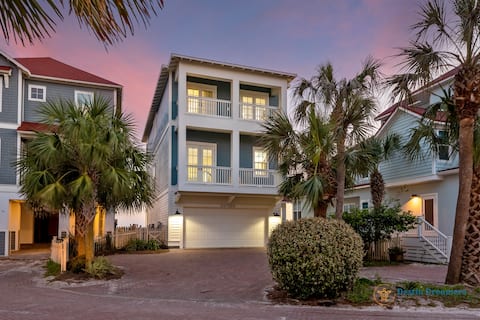 16 Sunsets | Gulf Front | Pool + Beach Chairs