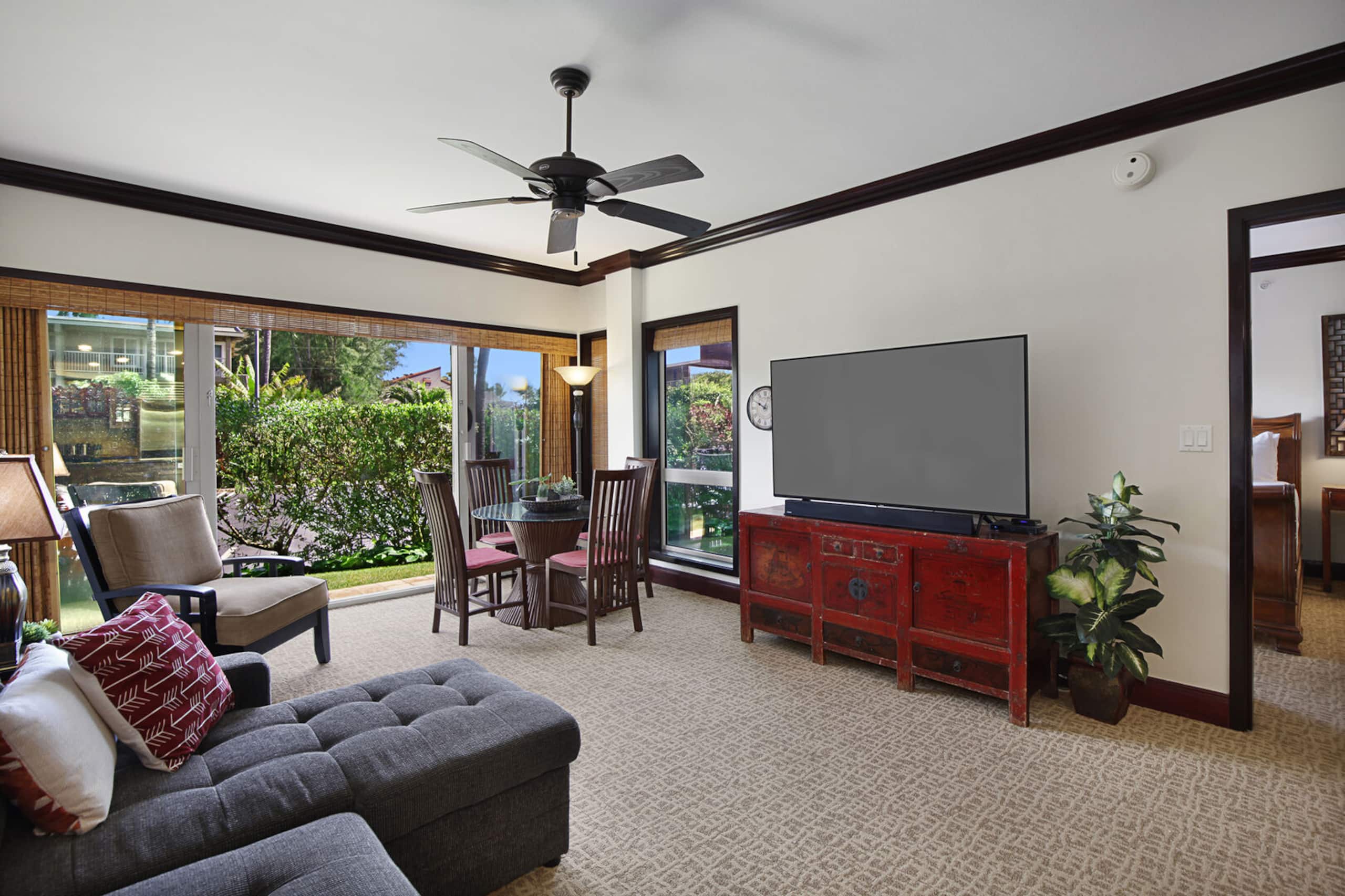 Condo in Kapaa · ★4.6 · 1 bedroom · 1 bed · 2 baths - Photo 2