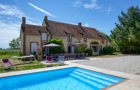 So Villa Belair (18)-Pool-Jacuzzi-Soccer-2hParis