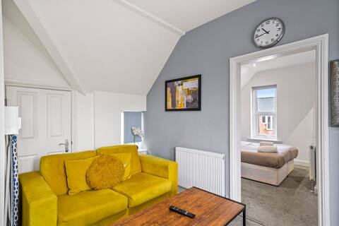 Successful Airbnb property: BridgeCity The Sleek Modern Condo - Maidstone Gem in Boxley