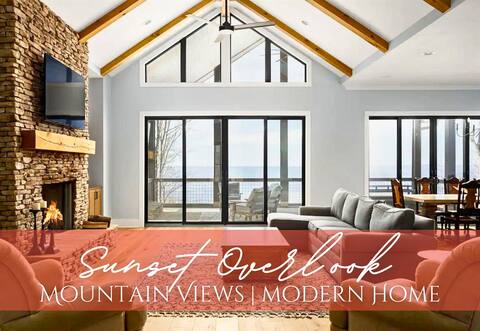 Sunset Overlook: Serene Mountain Retreat
