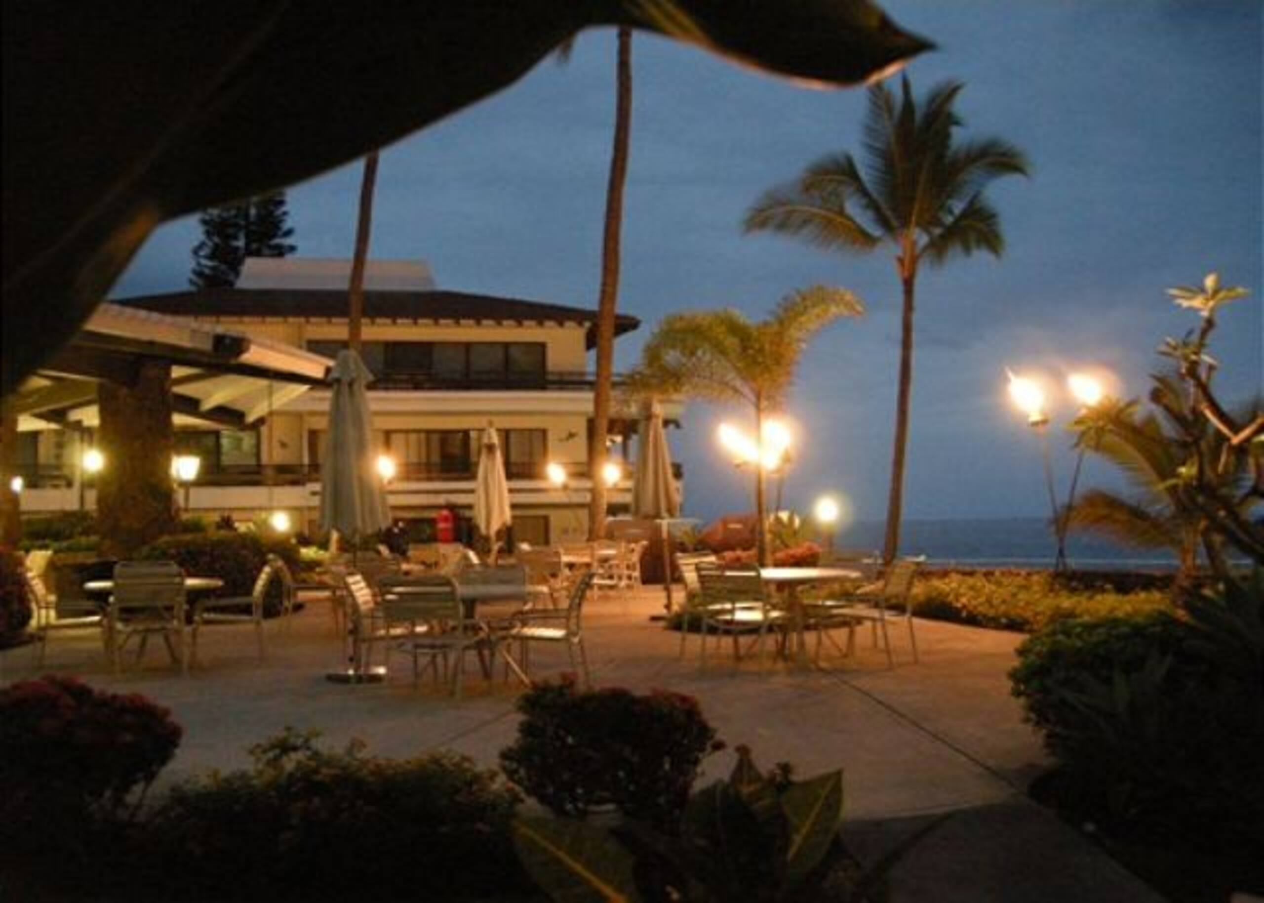 Condo in Kailua-Kona · ★4.6 · 2 bedrooms · 2 beds · 2 baths - Image 30