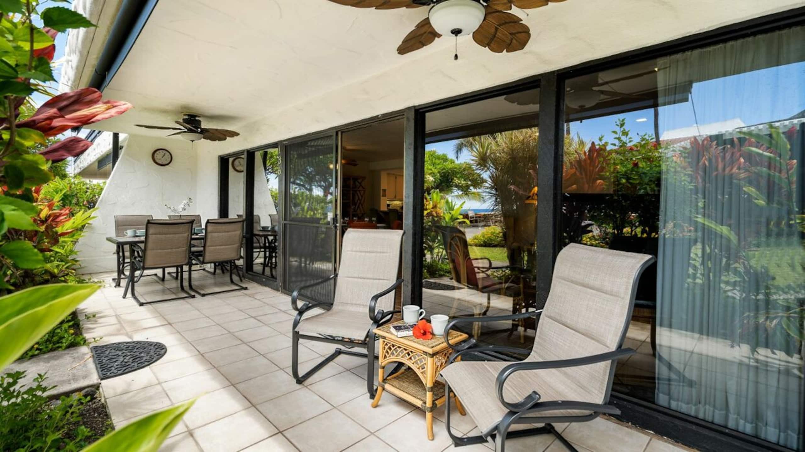 Condo in Kailua-Kona · ★4.6 · 2 bedrooms · 2 beds · 2 baths - Image 6
