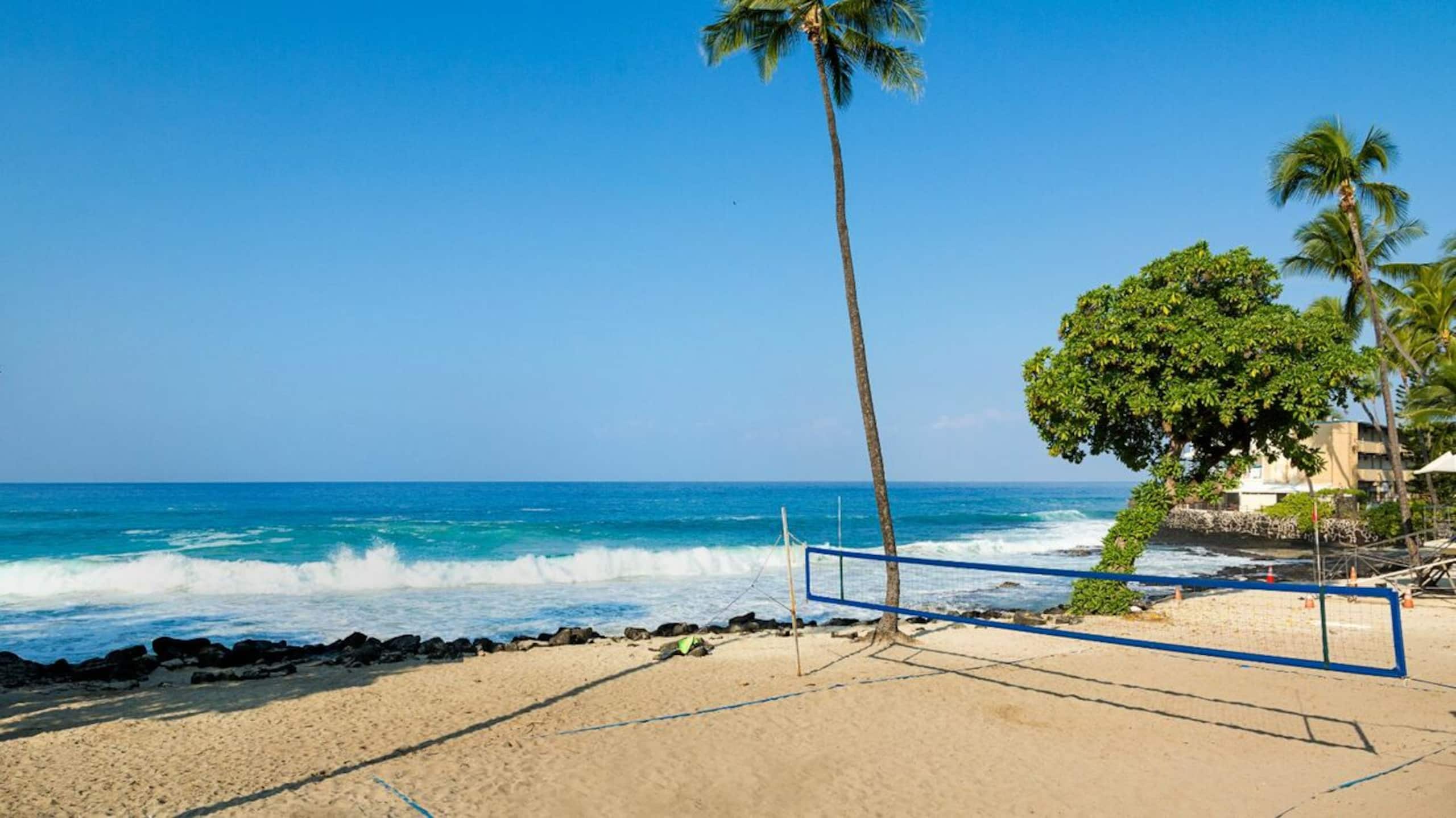 Condo in Kailua-Kona · ★4.62 · 2 bedrooms · 3 beds · 2 baths - Image 39