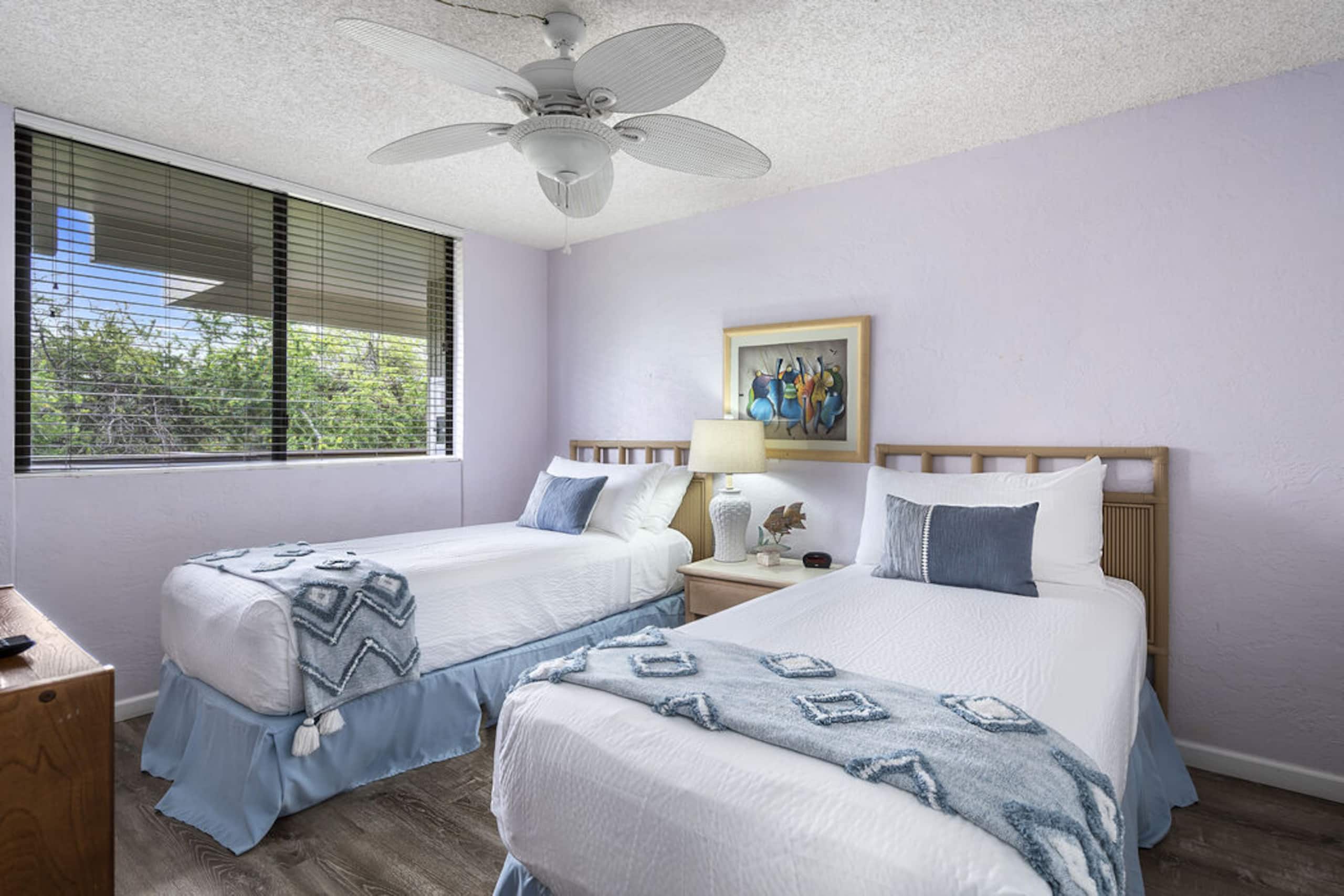 Condo in Kailua-Kona · ★4.62 · 2 bedrooms · 3 beds · 2 baths - Image 12