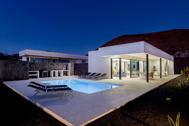 Lanzarote Home Experience managed Airbnb listing 1