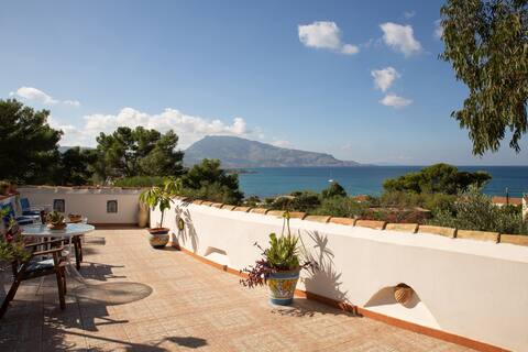 Villa by the sea Sunset View