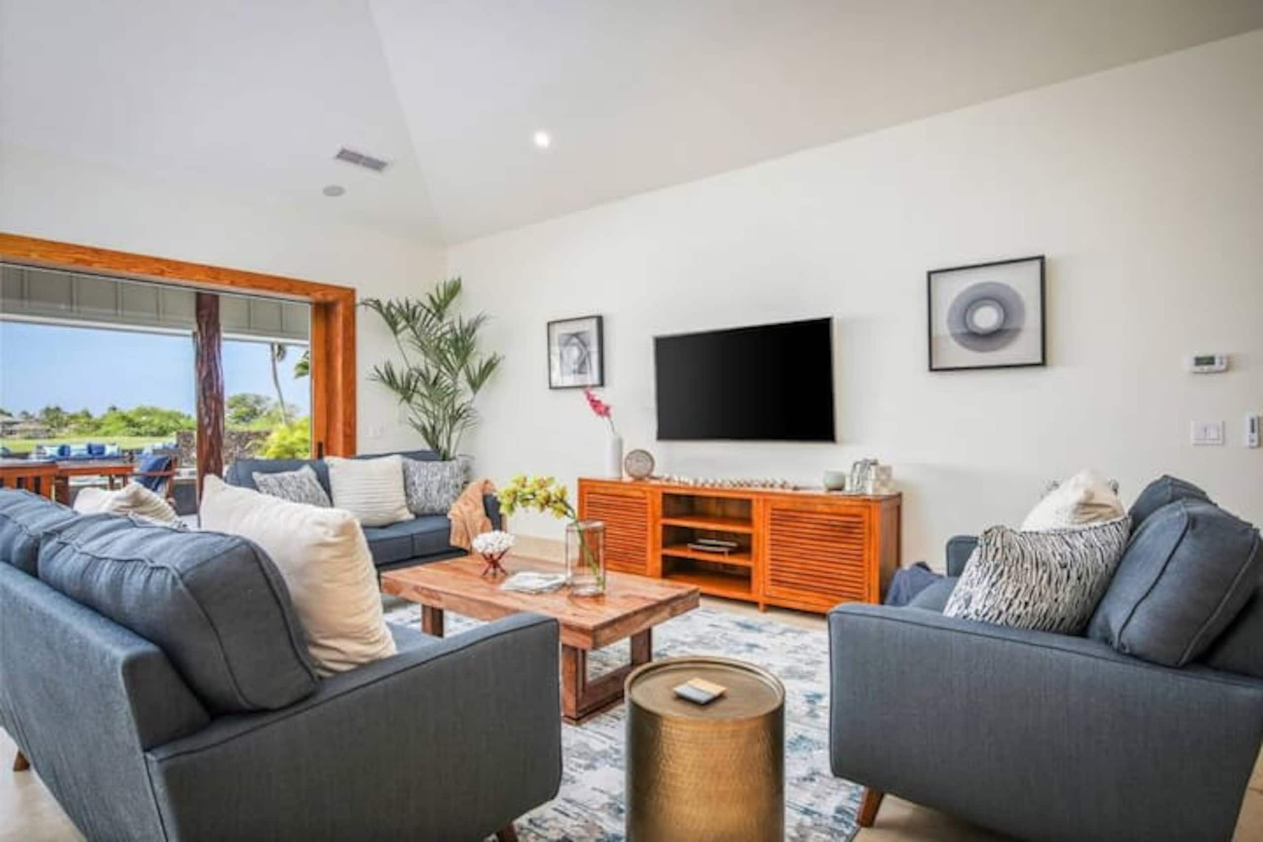 Home in Waikoloa Village · ★4.99 · 4 bedrooms · 5 beds · 4 baths - Photo 4