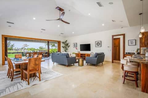 Successful Airbnb property: Luxe Golf Estate w/ Hilton Pool passes - Gameroom in Waikoloa Beach Resort
