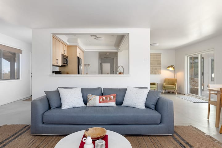 Large Sofa Bed w/ Linens