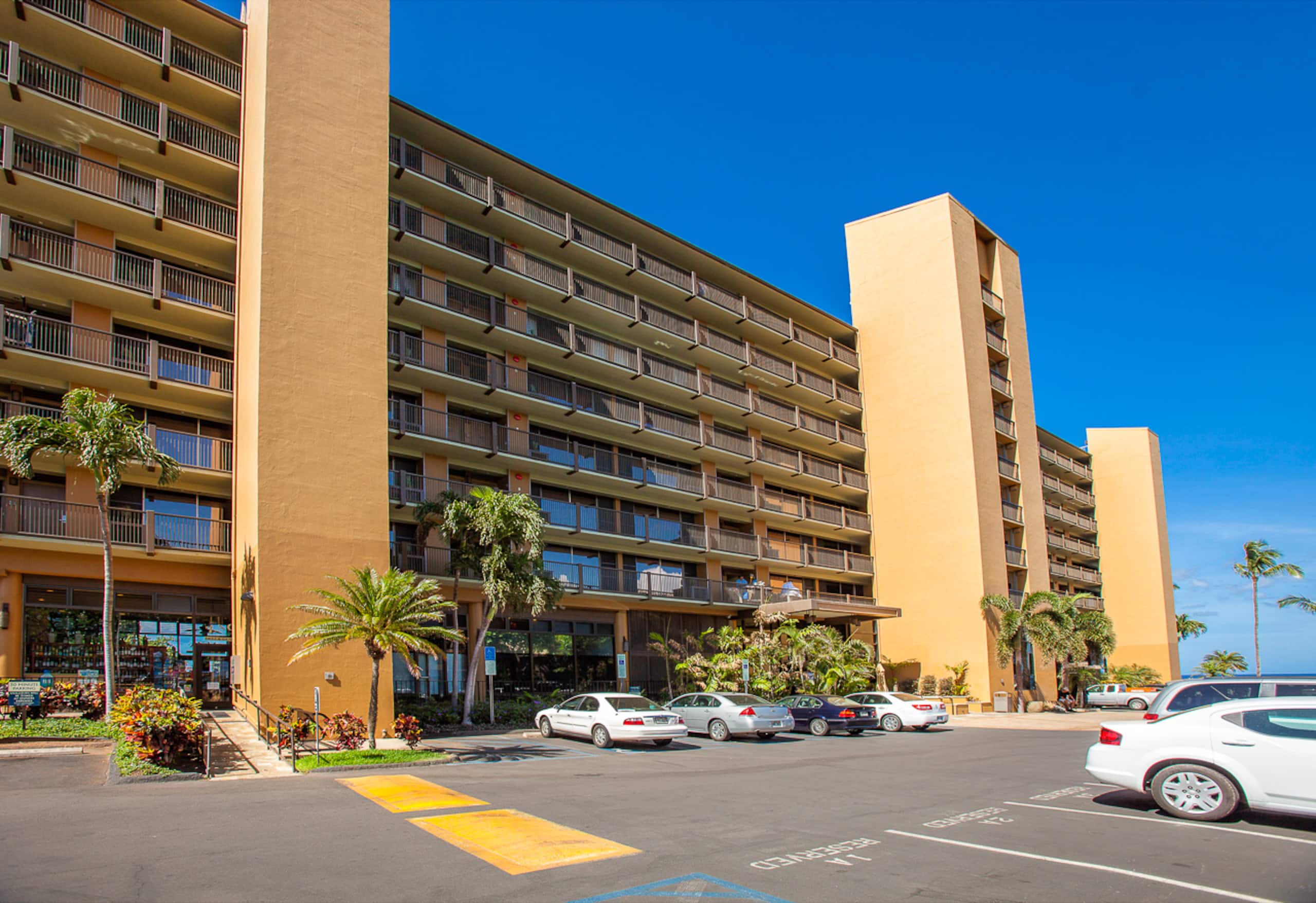 Condo in Kihei · ★4.92 · 2 bedrooms · 2 beds · 2 baths - Image 57