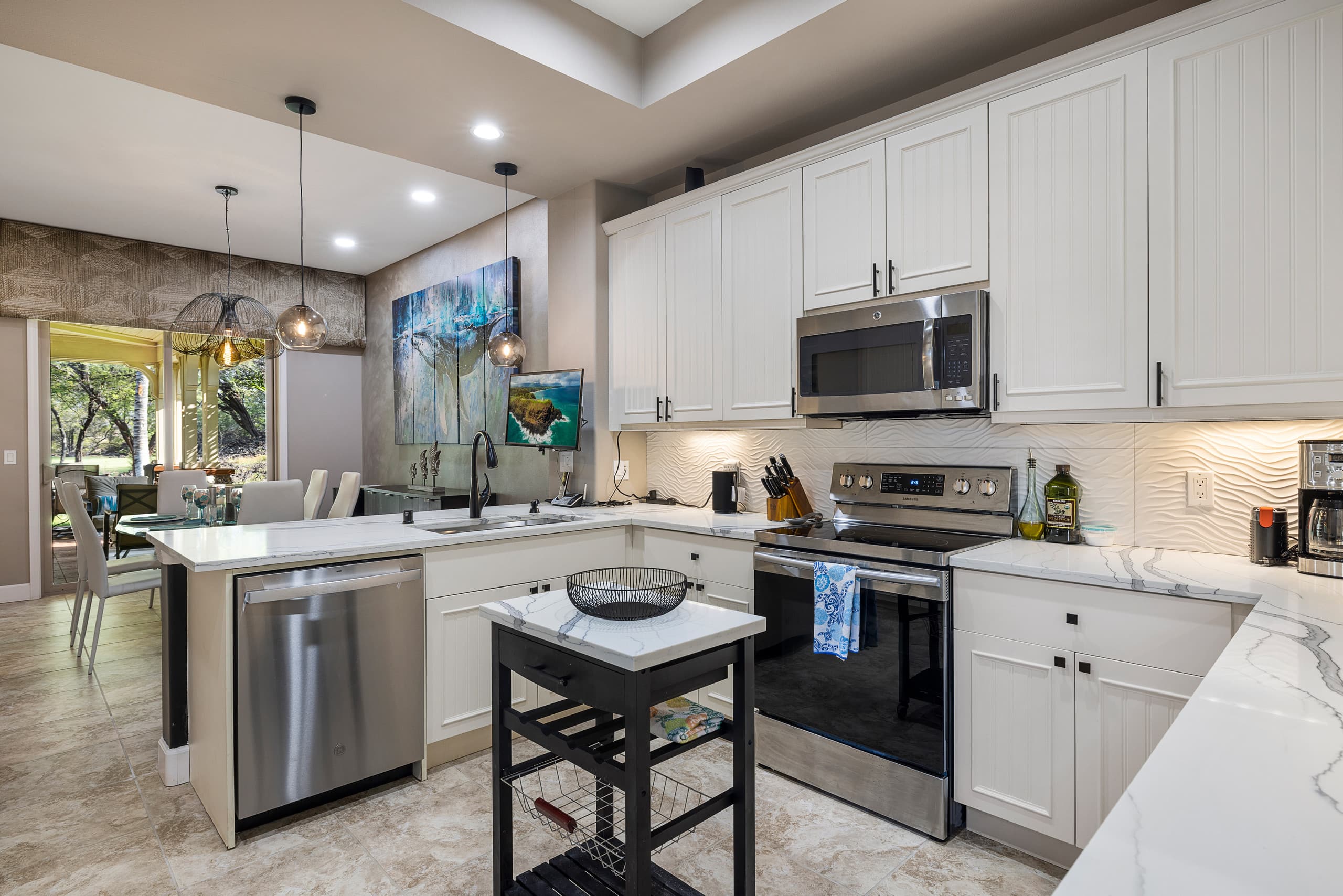 Condo in Waimea · ★4.93 · 3 bedrooms · 4 beds · 2.5 baths - Image 4