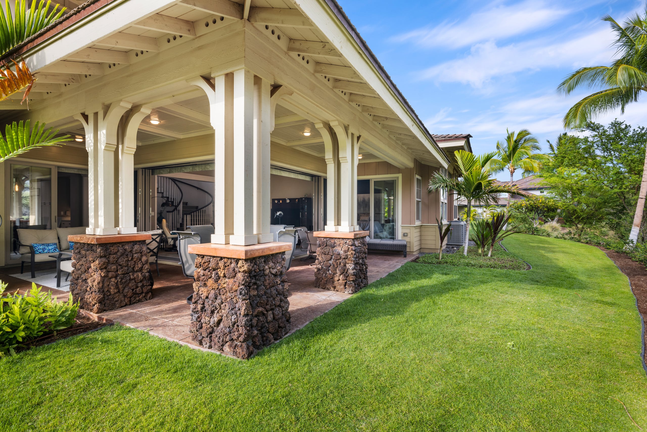 Condo in Waimea · ★4.93 · 3 bedrooms · 4 beds · 2.5 baths - Image 11