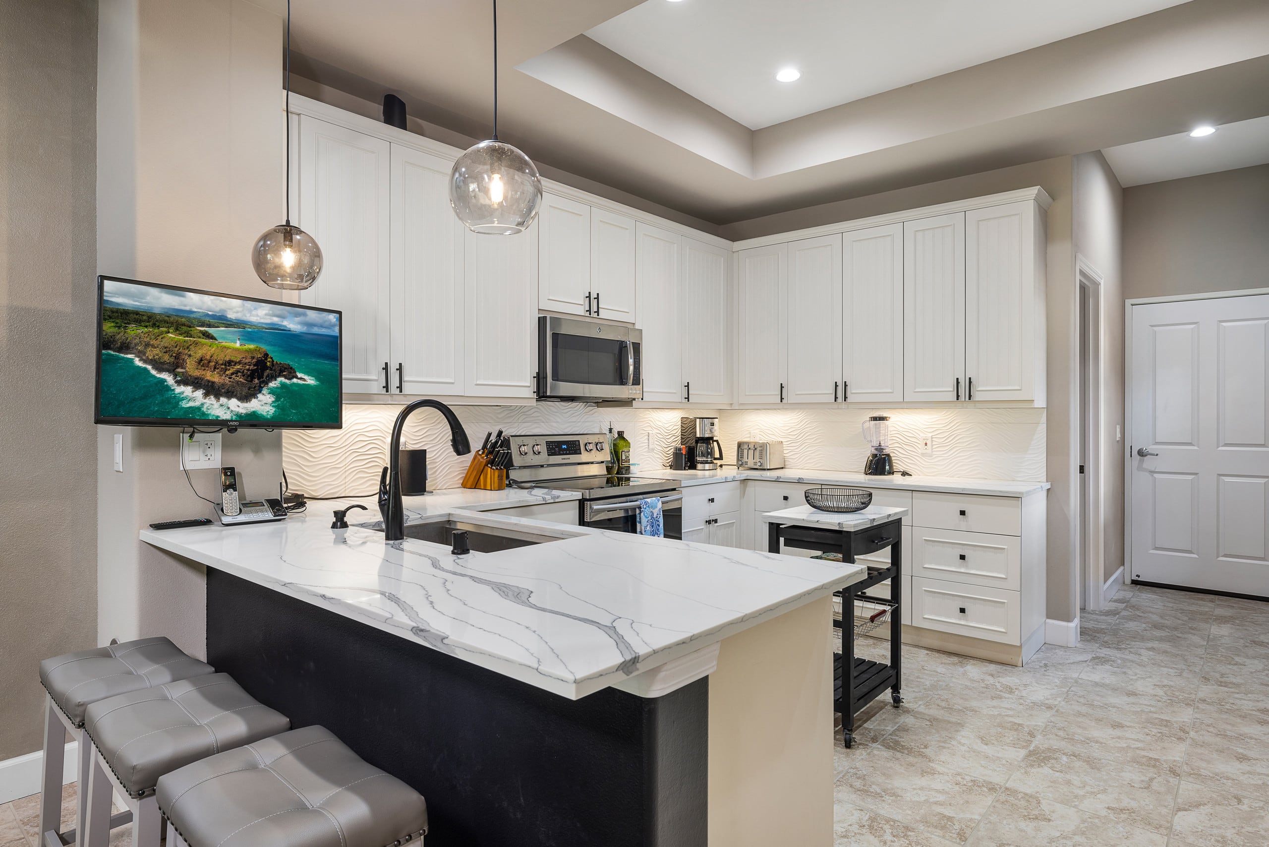 Condo in Waimea · ★4.93 · 3 bedrooms · 4 beds · 2.5 baths - Image 13