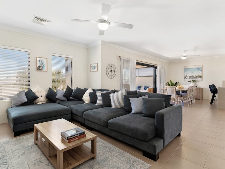 Falcon Vacation Rentals & Homes Western Australia, Australia Airbnb