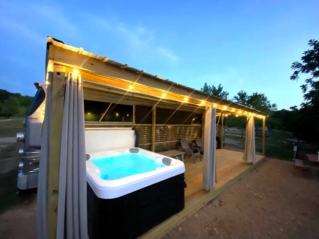 Fredrock Glampground managed Airbnb listing 3