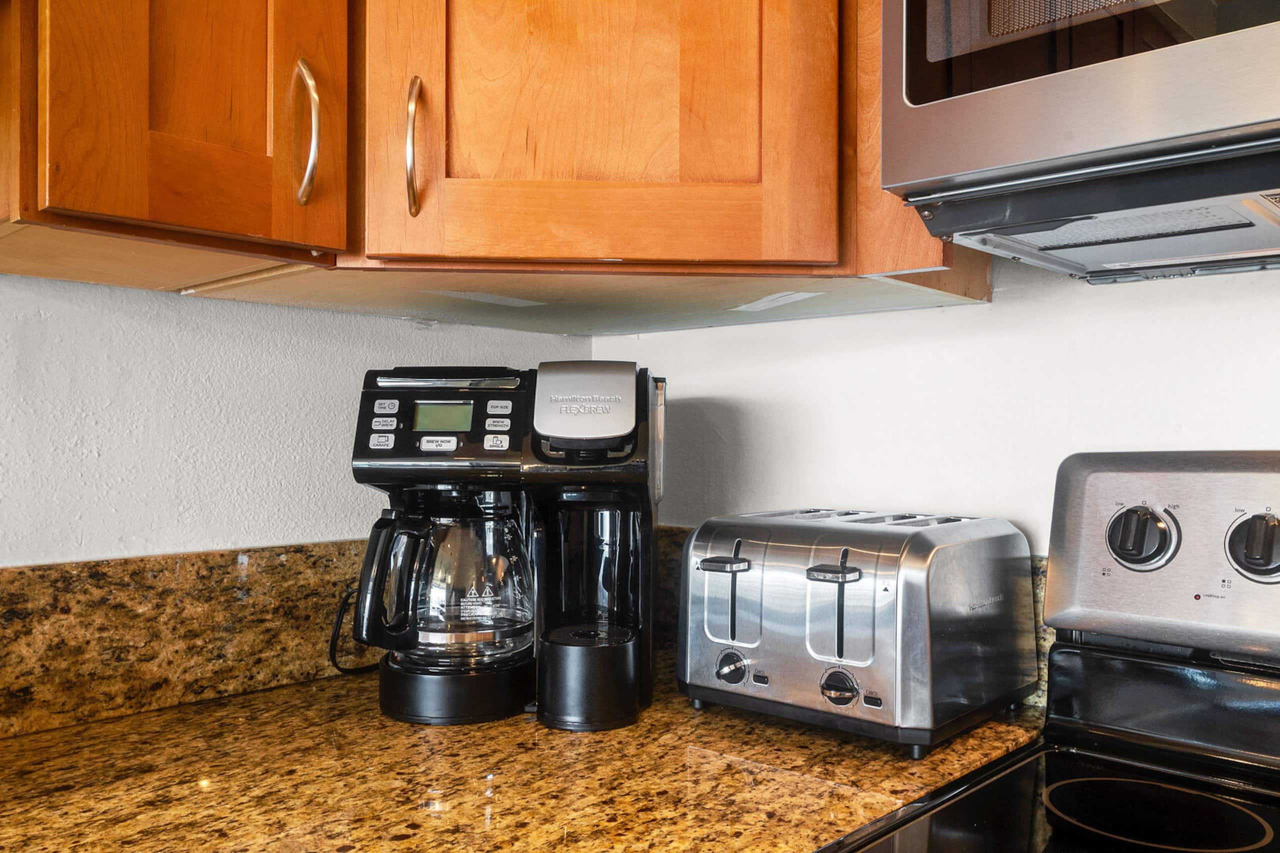 Condo in Wailuku · ★5.0 · 1 bedroom · 2 beds · 1 bath - Image 20