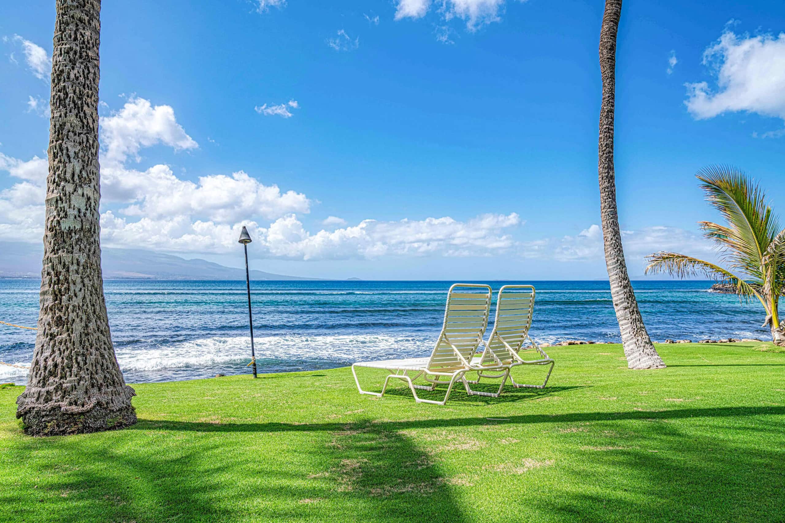 Condo in Wailuku · ★5.0 · 1 bedroom · 2 beds · 1 bath - Image 37