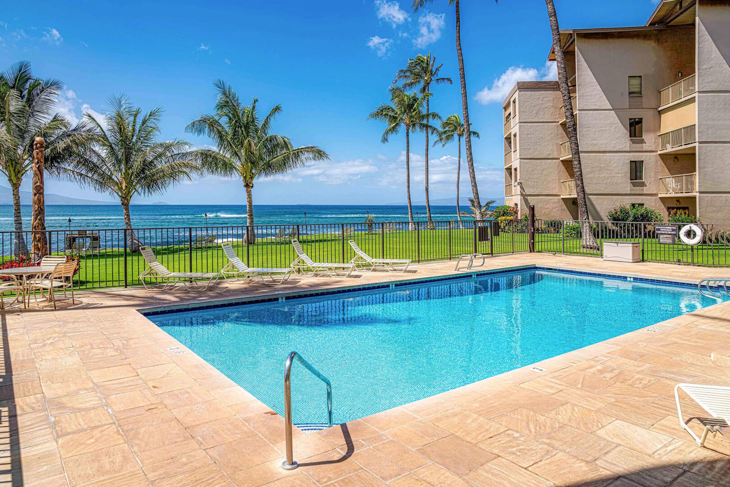 Condo in Wailuku · ★5.0 · 1 bedroom · 2 beds · 1 bath - Image 44