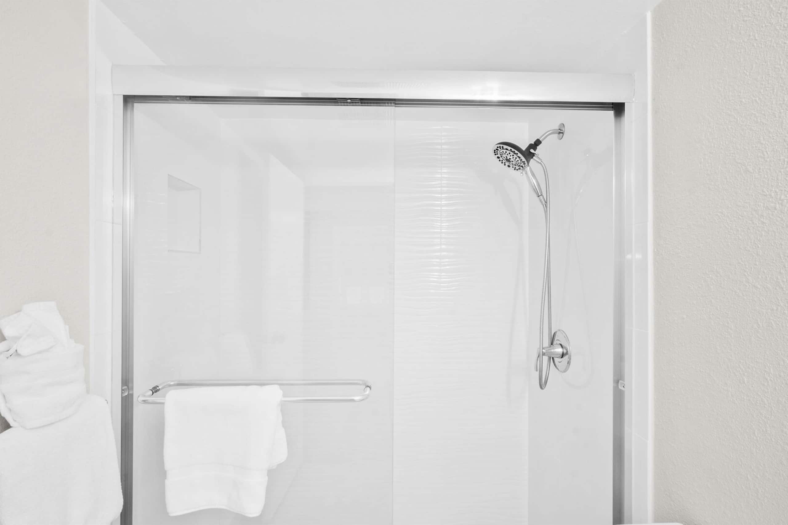 Condo in Wailuku · ★5.0 · 1 bedroom · 2 beds · 1 bath - Image 26