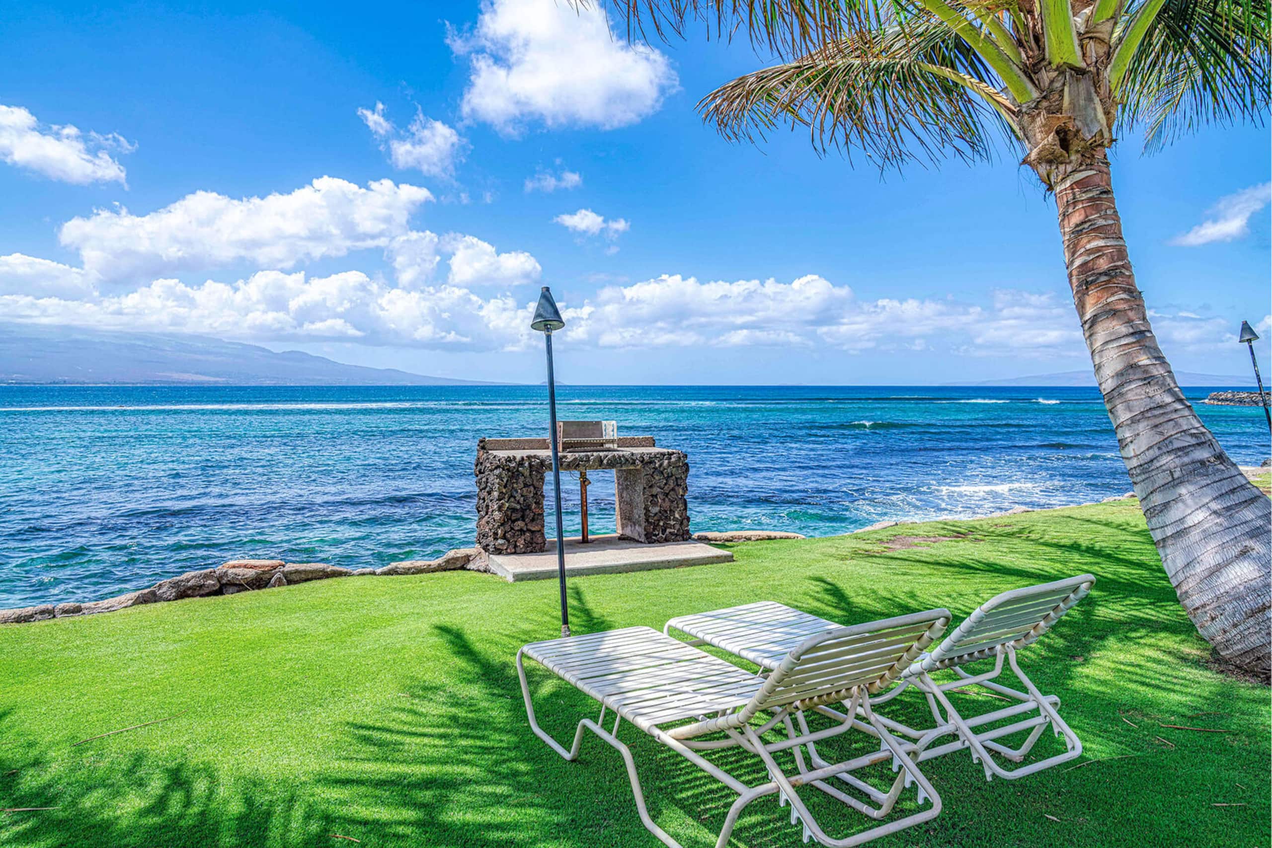 Condo in Wailuku · ★5.0 · 1 bedroom · 2 beds · 1 bath - Image 38