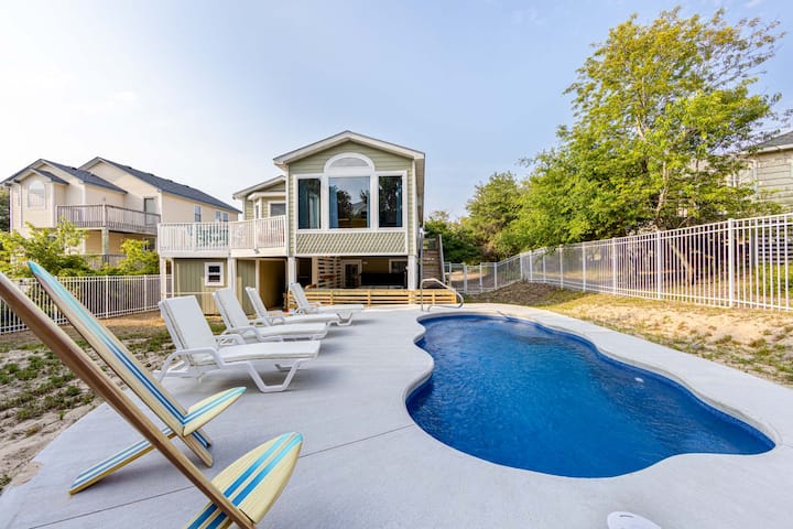 Pool, Hot Tub, Walk to Beach, Amazing Sunsets!