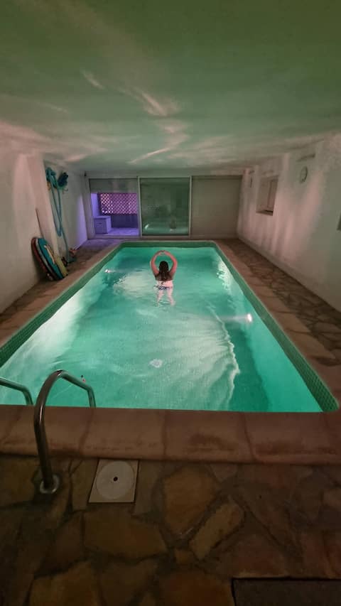 Feet in the sand, Indoor Pool