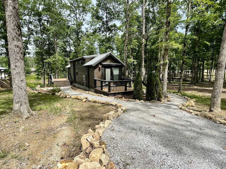 Edgewater at The Retreat at Water's Edge Tiny houses for Rent in