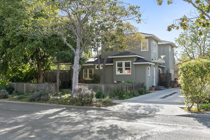 Casita Palo Alto – 2 Bed 2 Bath / Private Back Yar gallery image 4
