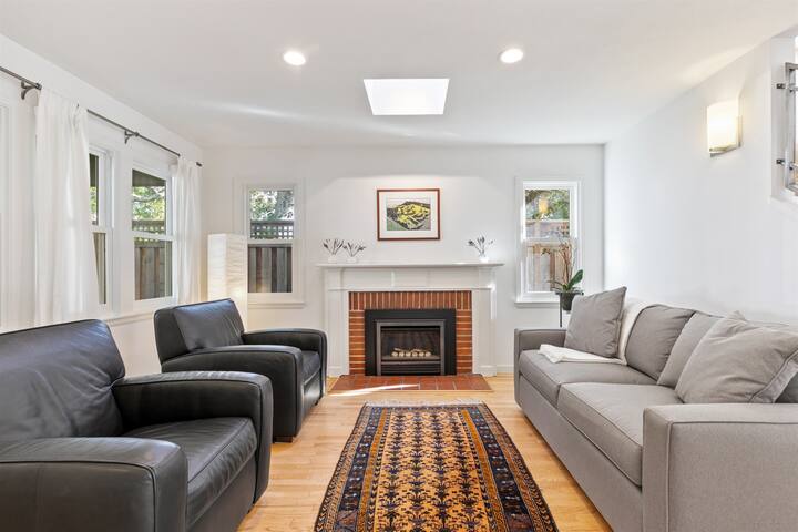 Casita Palo Alto – 2 Bed 2 Bath / Private Back Yar gallery image 5