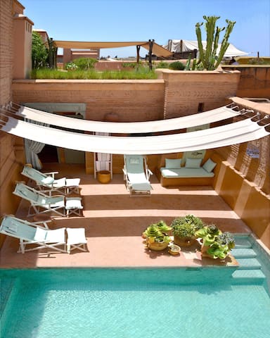 Feel Luxury Holidays managed Airbnb listing 1