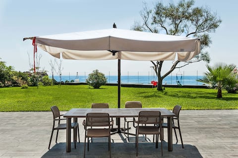 Villa Galatea - Lampara