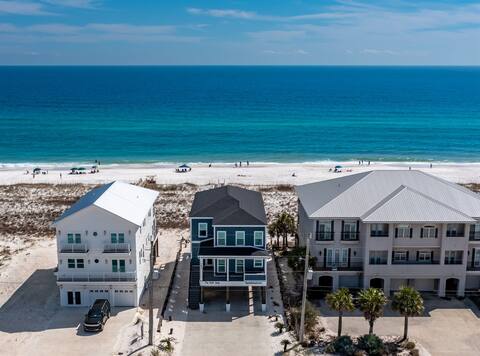 Luxury Beachfront Home, Elevator/Arcade/Pool Table