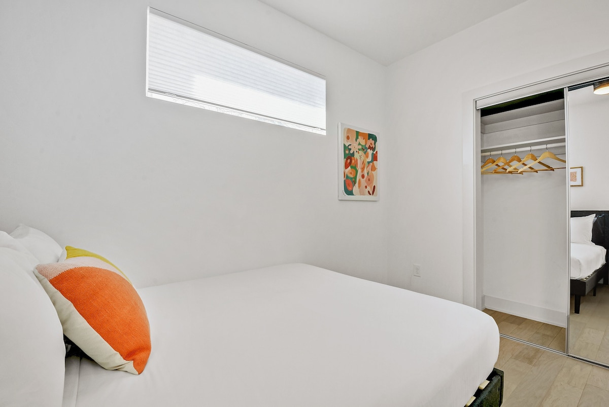 Stay in Style | East Austin Stunner | Min to DT