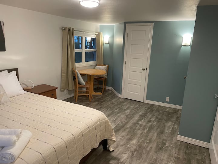 Glavna, a zatim spavaća soba