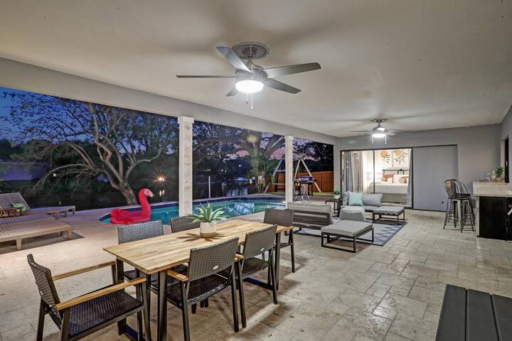 Florida Dream Home: Pool, Lakeview & Game Room ~ gallery image 3