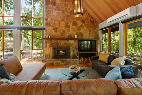 Successful Airbnb property: Delatite Lodge - River Front in Merrijig