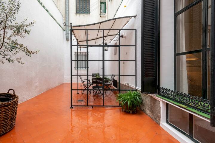 Exclusive & Refurbished-3Bedrooms 2Baths-Malasaña gallery image 5