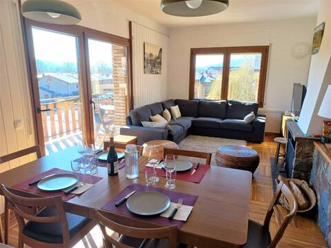 Charming Apartment in Llivia ideal 8 people