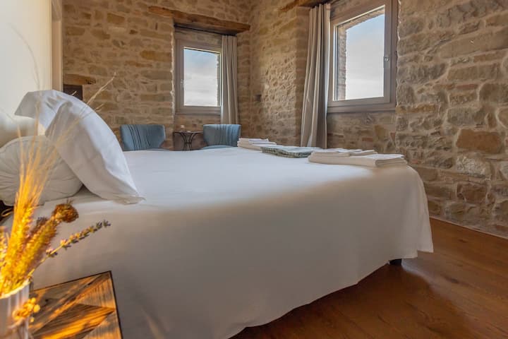 საძინებელი 4