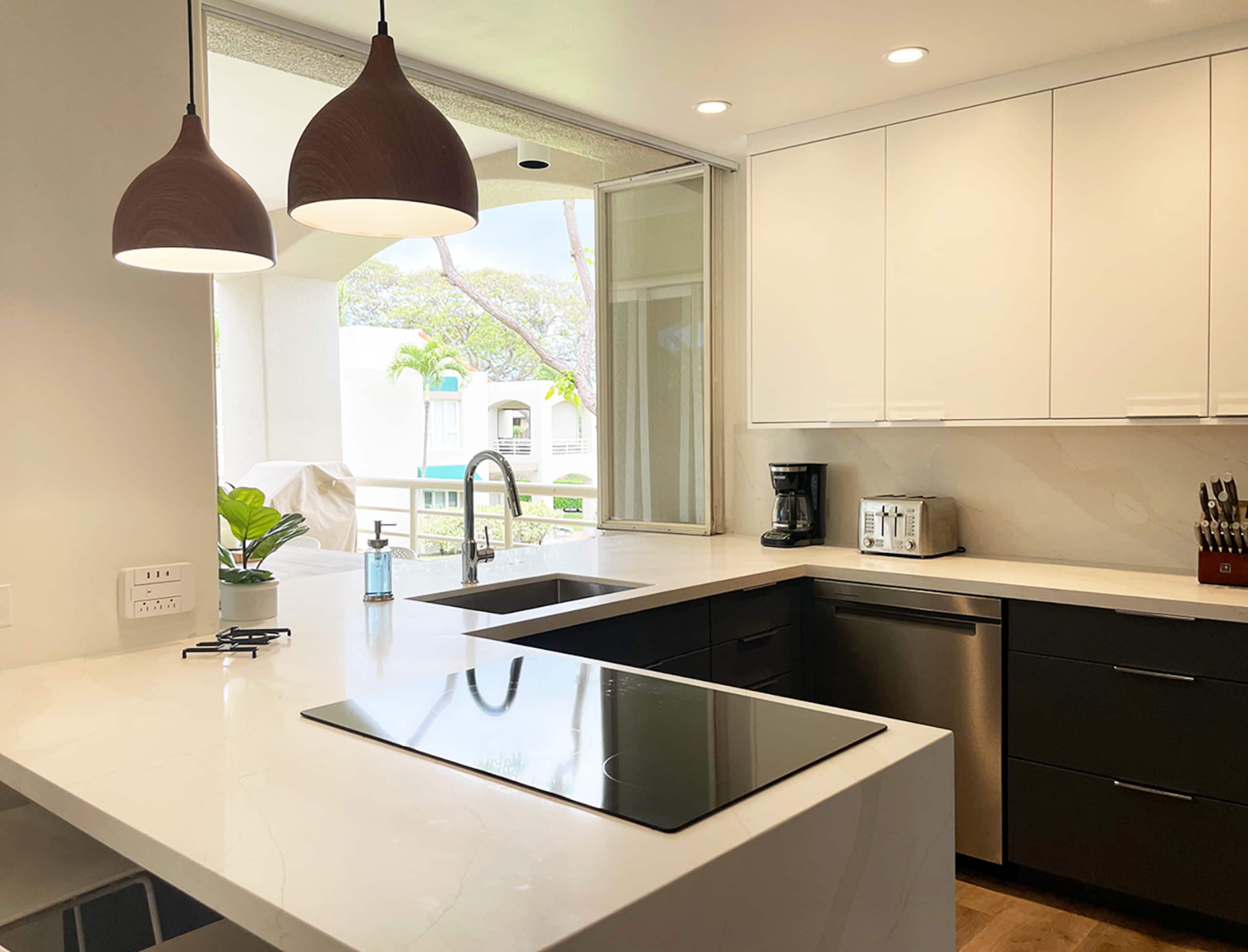 Condo in Wailea · ★4.97 · 1 bedroom · 2 beds · 2 baths - Image 8