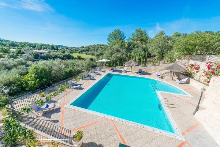 Son March gallery image 3