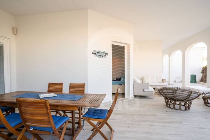 Villa Kambusa – beach at 20m By Cala Salento gallery image 2